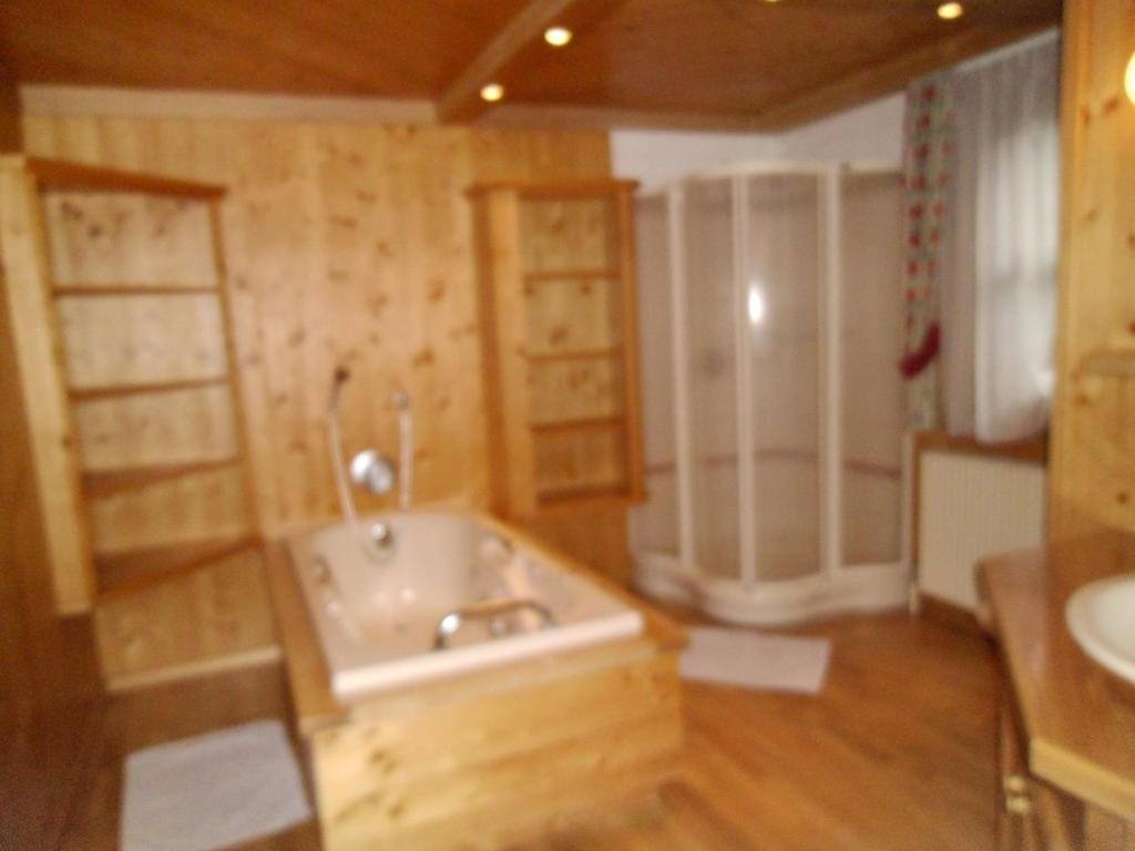 Landhaus Wanger Neukirchen am Großvenediger Zimmer foto